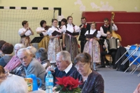Kapela i część Zespołu Pieśni i Tańca Goleszów w trakcie występu