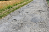 ul. Brzozowa w Goleszowie Równi przed remontem
