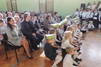 Uczestnicy obchodów Dnia Edukacji Narodowej w Goleszowie