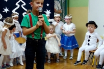 Przedstawienie pt. "Zmartwienie śnieżynek"