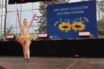 Występ mażoretek Cieszyńskie Gwiazdeczki