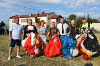 Wspólne zdjęcie po udanych skokach