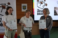 Przedstawiciele goleszowskich grup nieformalnych ze Sławomirą Godek