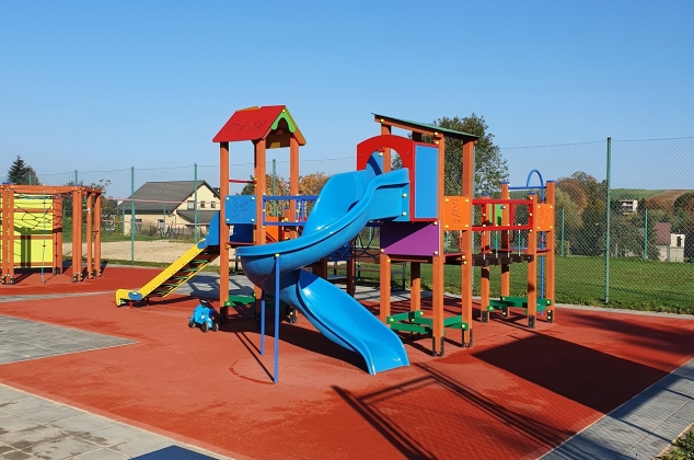 Puńców - plac zabaw