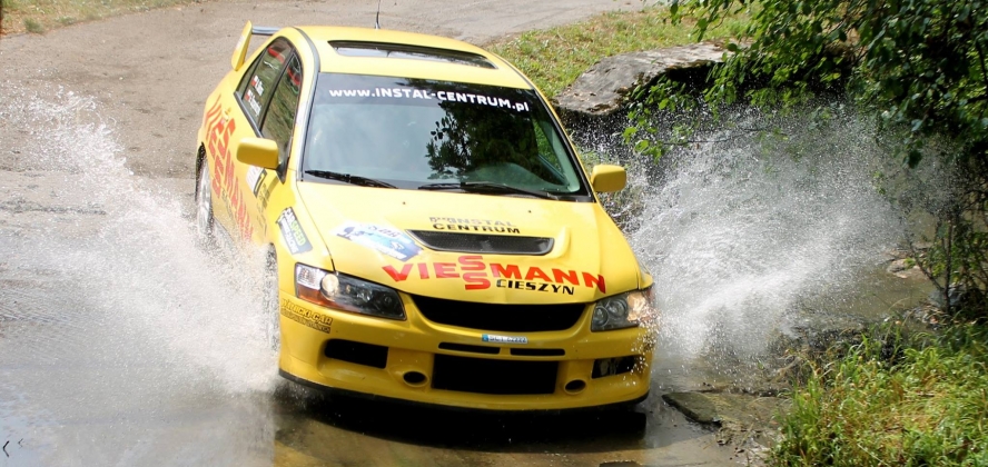 Przejazd przez rzekę w Dzięgielowie