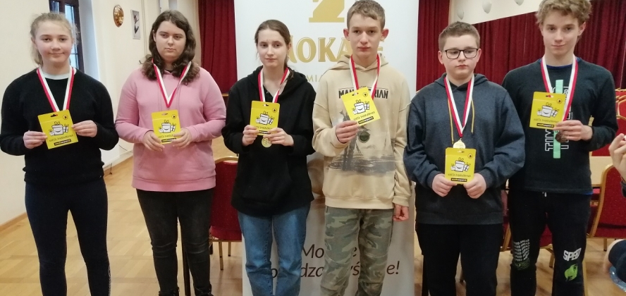 Zdjęcie z niedawnego turnieju w Ustroniu, wszyscy medaliści należą do Olimpii Goleszów